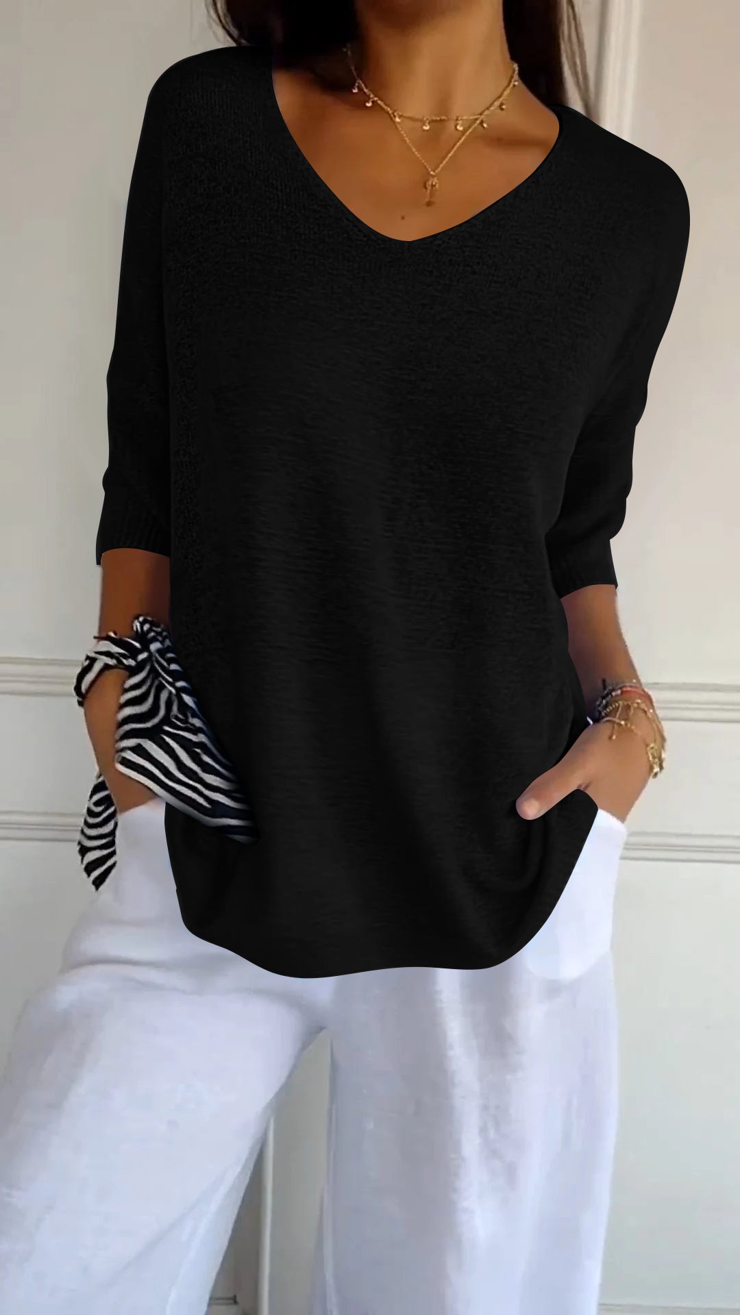 Anja | Knitted Top with V-Neck