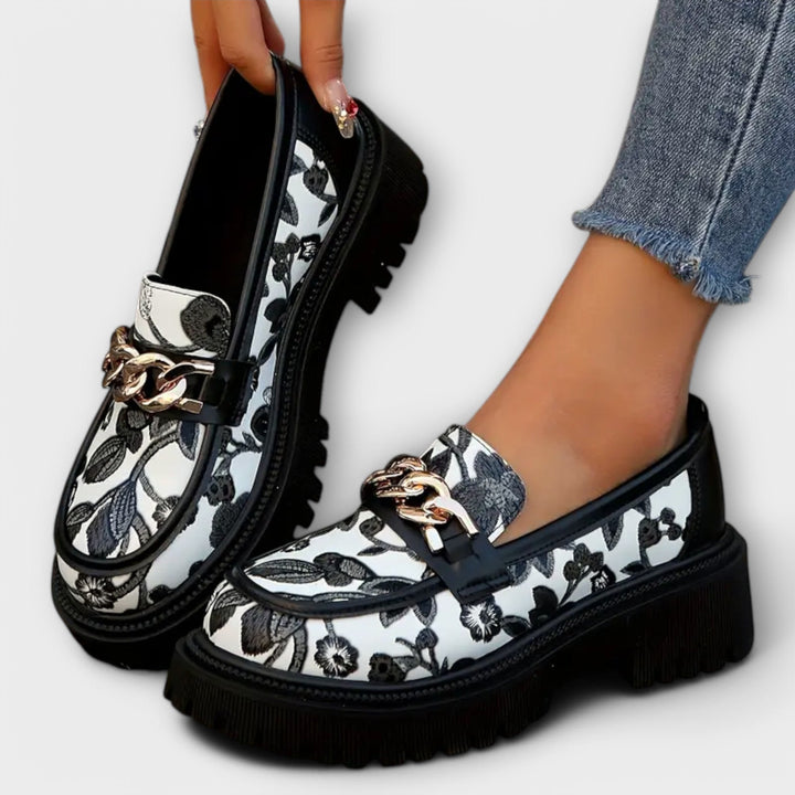 Sandra™ Elegant Retro Loafers