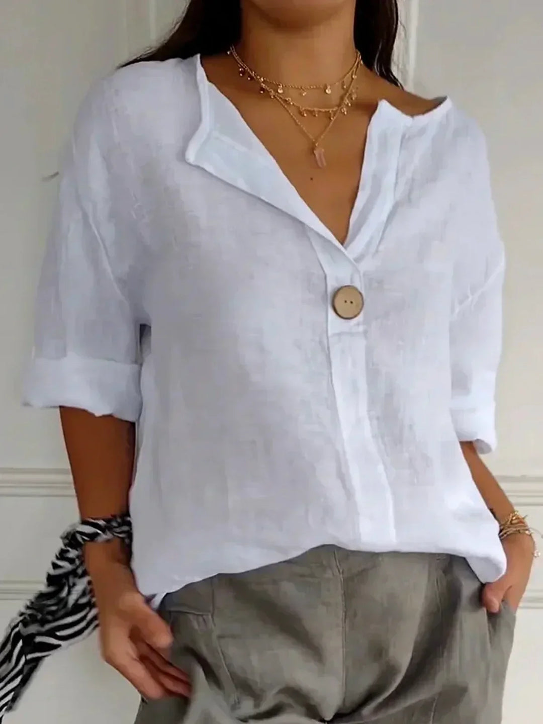 Susanne | V-Neck Linen Blouse