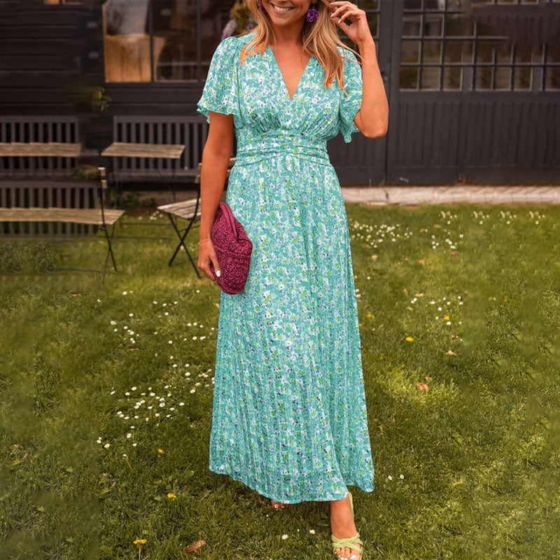 Charlotte | Dress with V-Neck