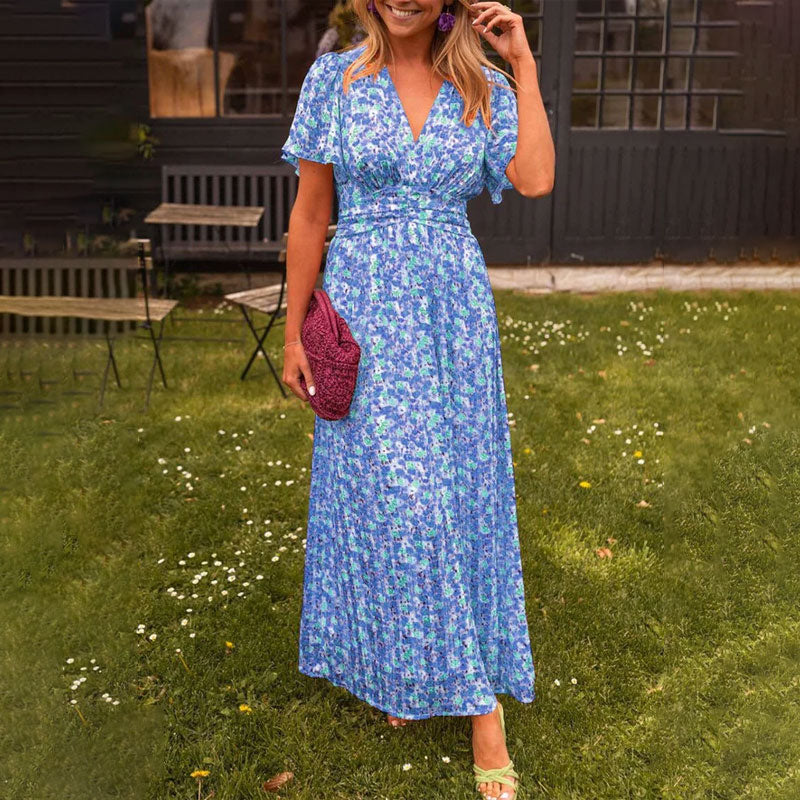 Charlotte | Dress with V-Neck